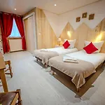 Du Centre Hotel