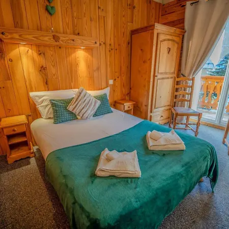 Du Centre Hotell 2*