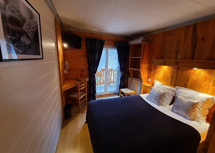 Otel Du Centre 2*